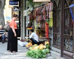 Fruit shop
