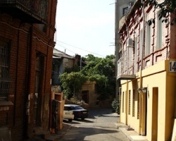 Narrow Street